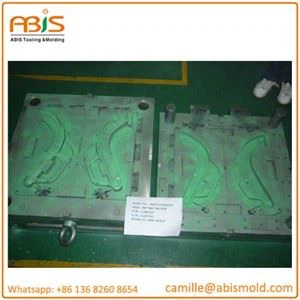 プラスチック製自動バンパー射出成形金型